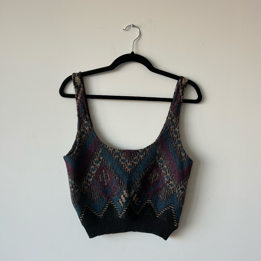 Urban Outfitters Sweater Vest Tribal Design Small /Medium